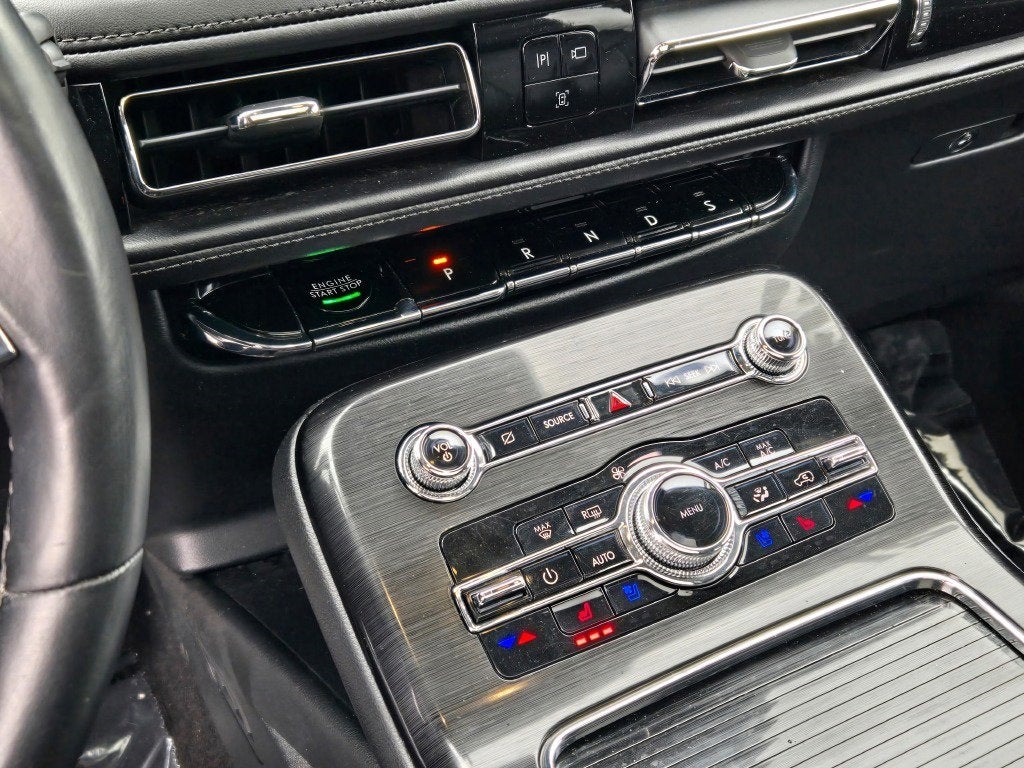 2021 Lincoln Nautilus Reserve