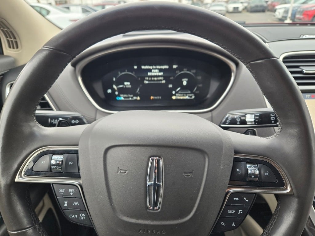 2019 Lincoln Nautilus Reserve