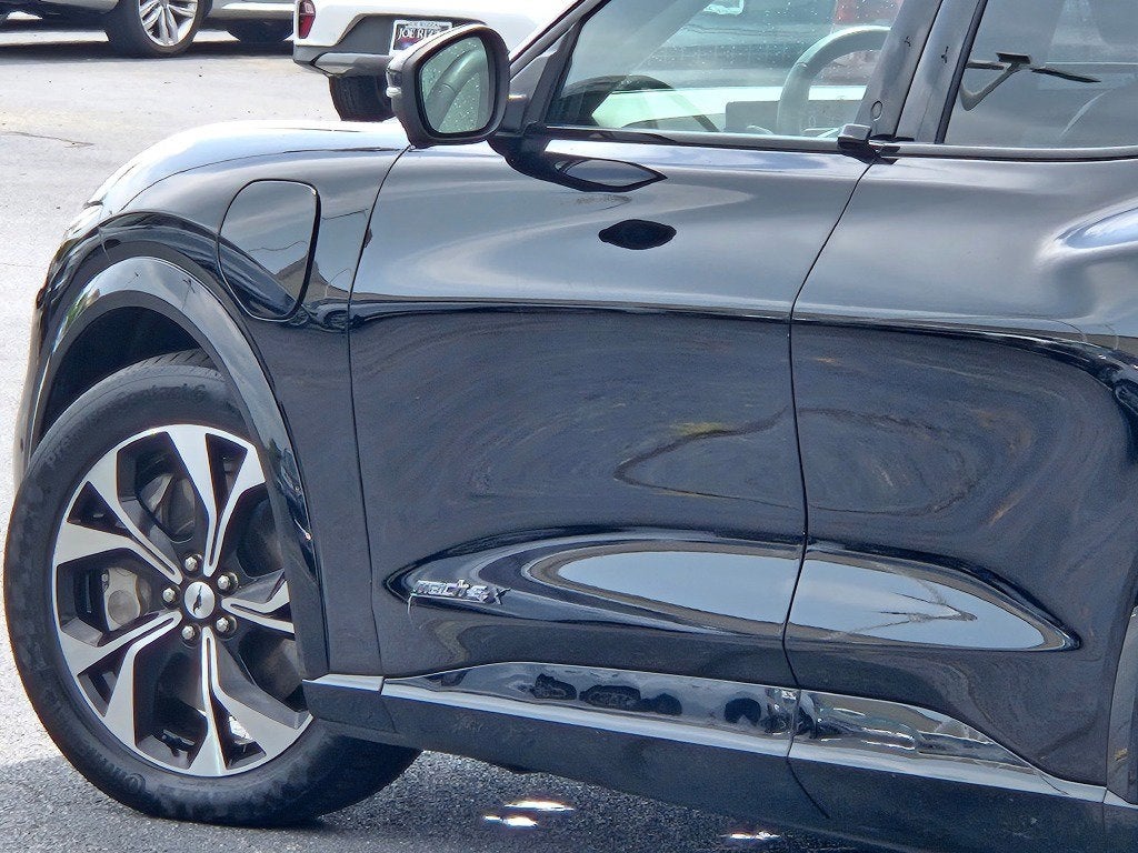 2022 Ford Mustang Mach-E Premium