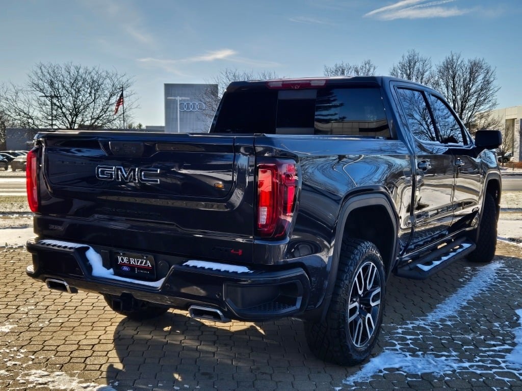 2025 GMC Sierra 1500 AT4