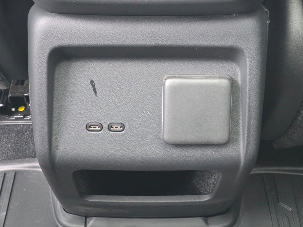 2025 Cadillac OPTIQ Luxury