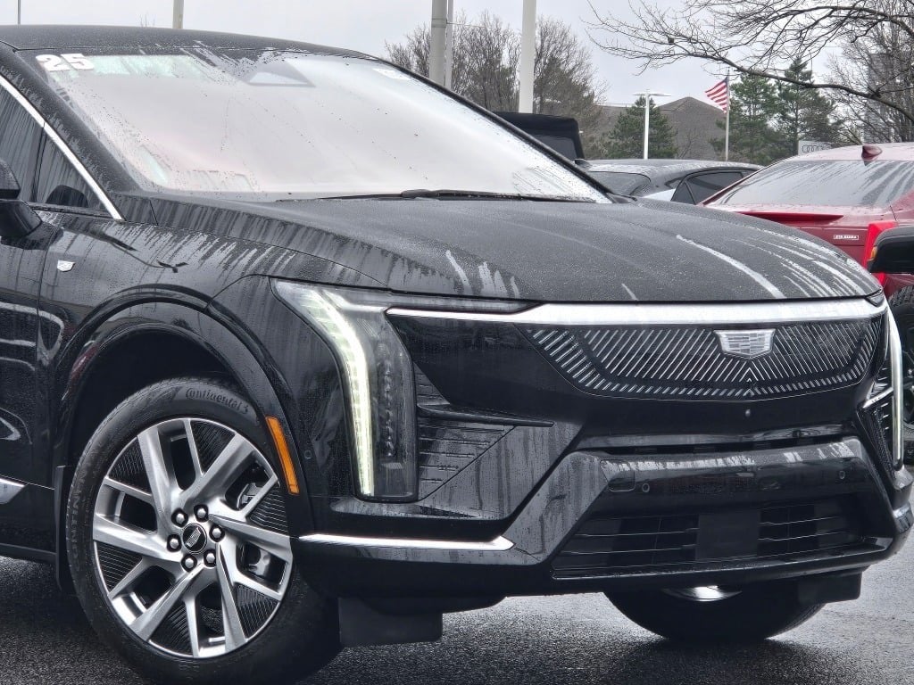 2025 Cadillac OPTIQ Luxury