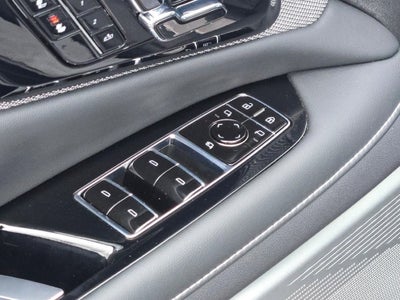 2025 Cadillac OPTIQ Luxury