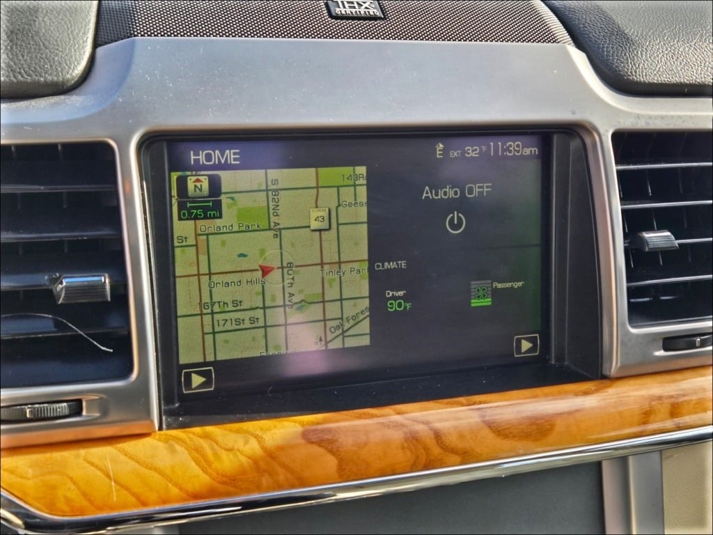 2010 Lincoln MKZ Base