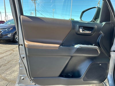 2019 Toyota Tacoma Limited V6