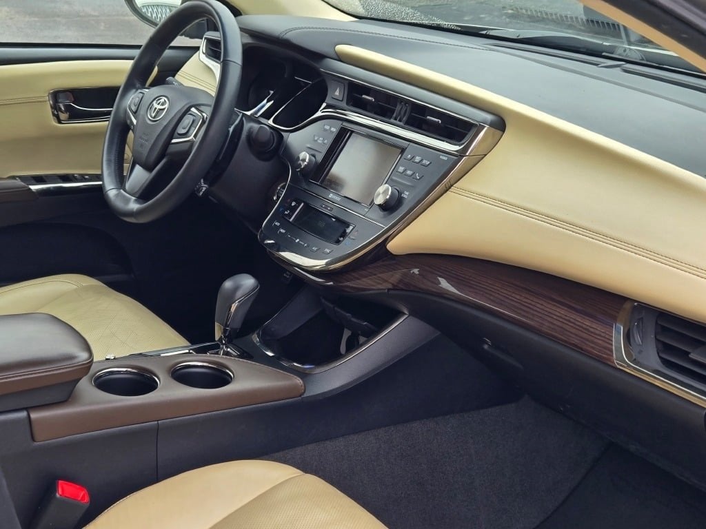 2014 Toyota Avalon Limited