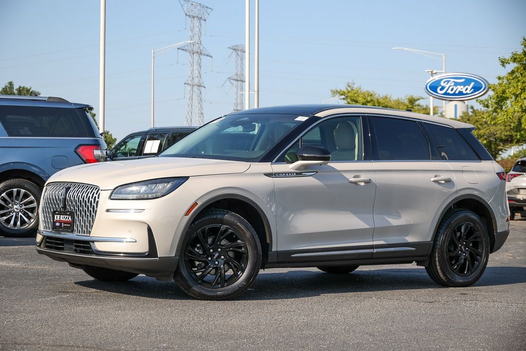 2023 Lincoln Corsair Standard