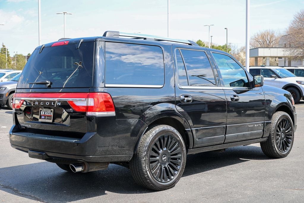 2017 Lincoln Navigator Select