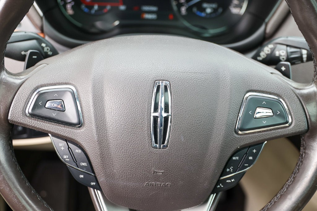 2015 Lincoln MKC Base