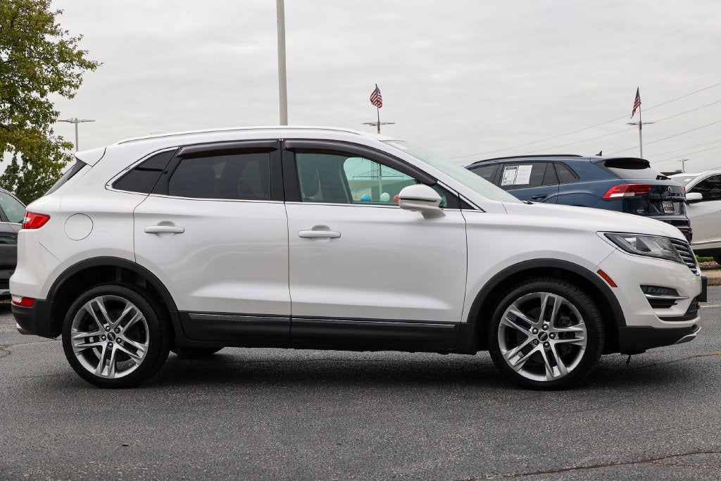 2015 Lincoln MKC Base