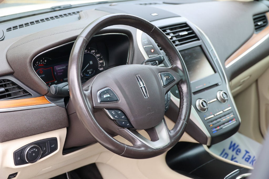 2015 Lincoln MKC Base