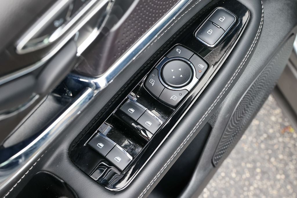 2025 Lincoln Corsair Plug-In Hybrid Grand Touring