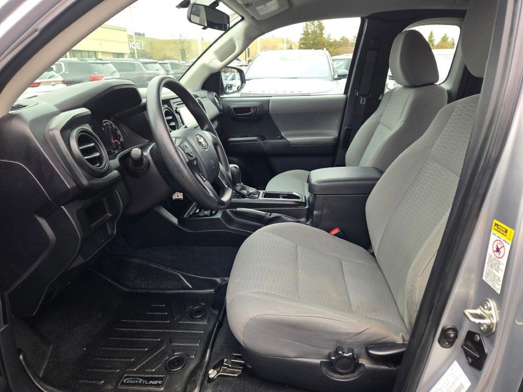 2016 Toyota Tacoma SR