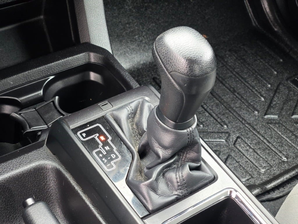 2016 Toyota Tacoma SR