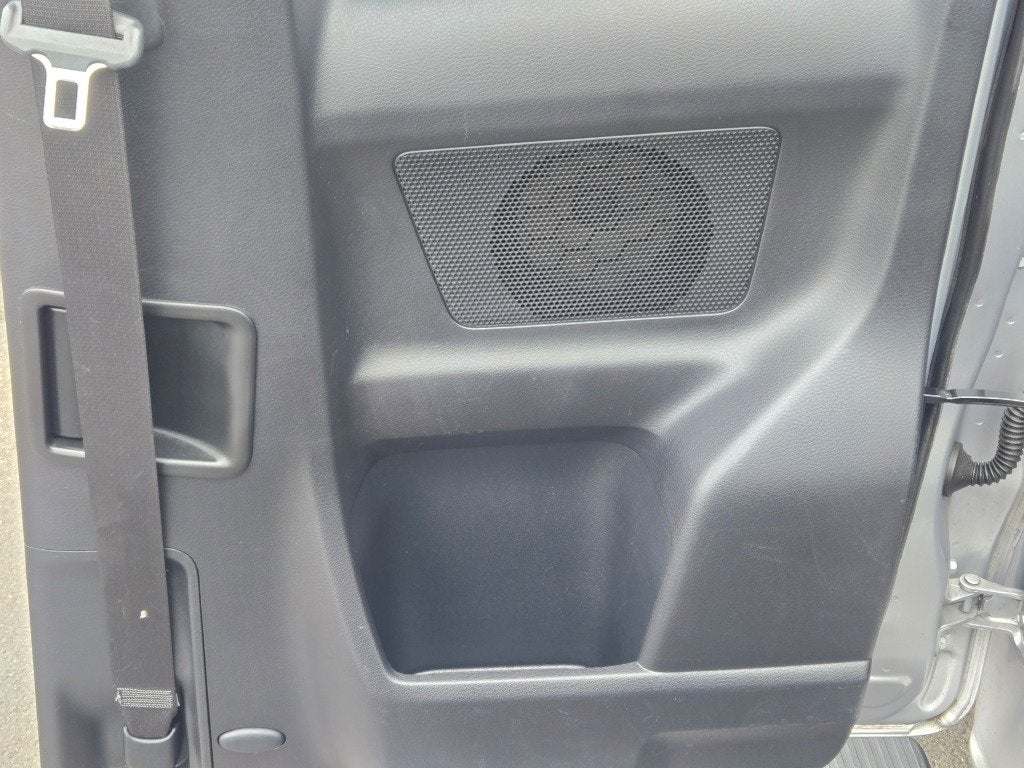 2016 Toyota Tacoma SR