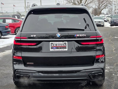 2025 BMW X7 M60i