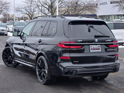 2025 BMW X7 M60i
