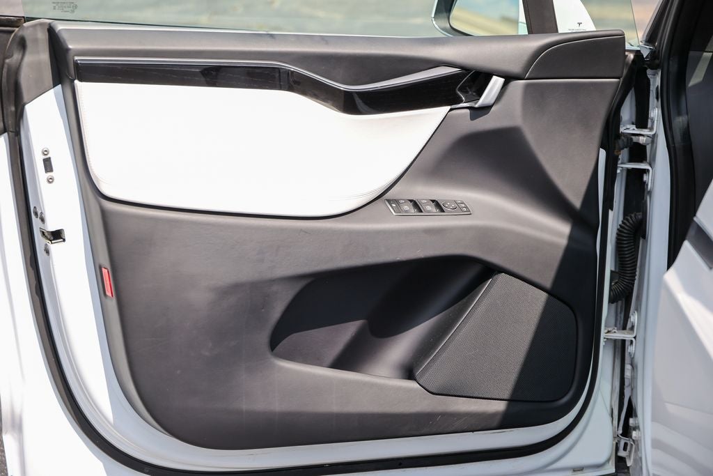 2020 Tesla Model X Long Range