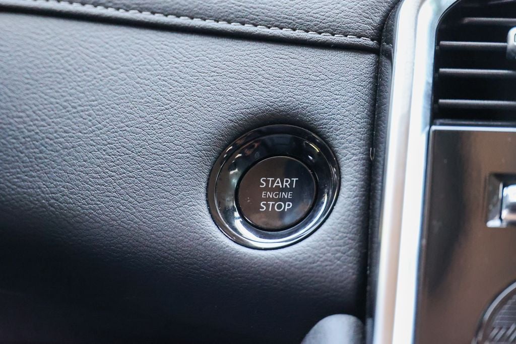 2025 Nissan Armada SV