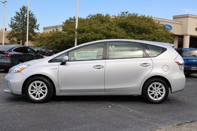 2014 Toyota Prius v Two