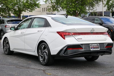 2024 Hyundai Elantra Hybrid Limited