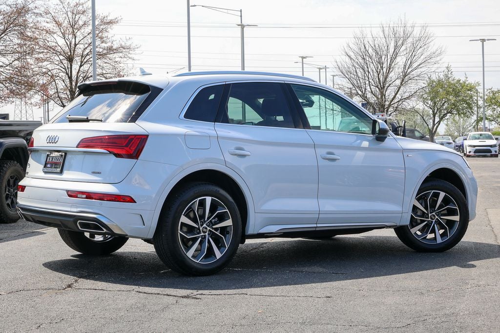 2024 Audi Q5 45 S line Premium quattro