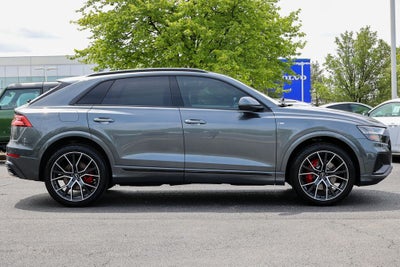 2021 Audi Q8 55 Premium Plus quattro