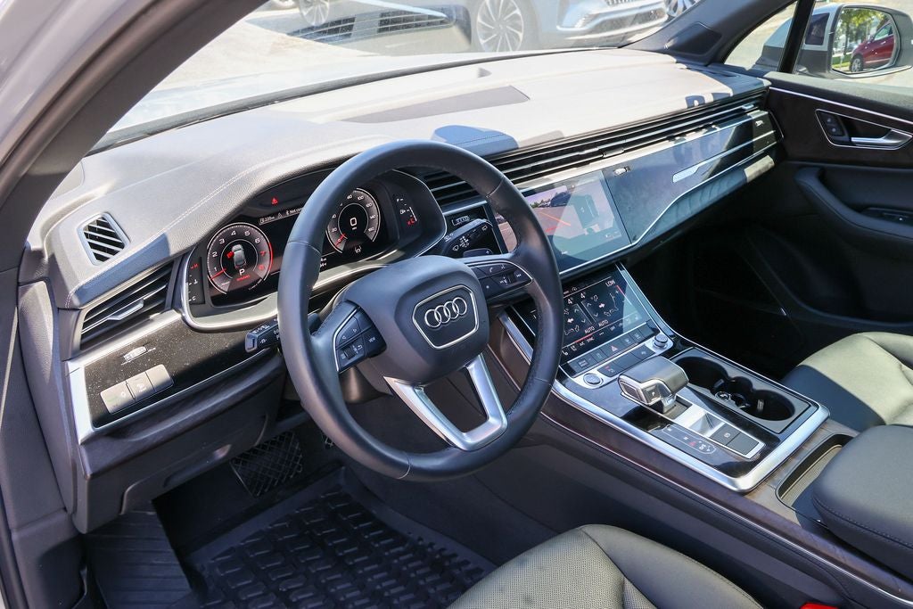 2023 Audi Q7 55 Premium Plus quattro
