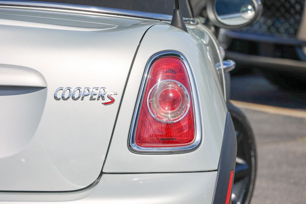 2015 MINI Cooper S Base