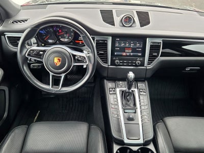 2018 Porsche Macan Base