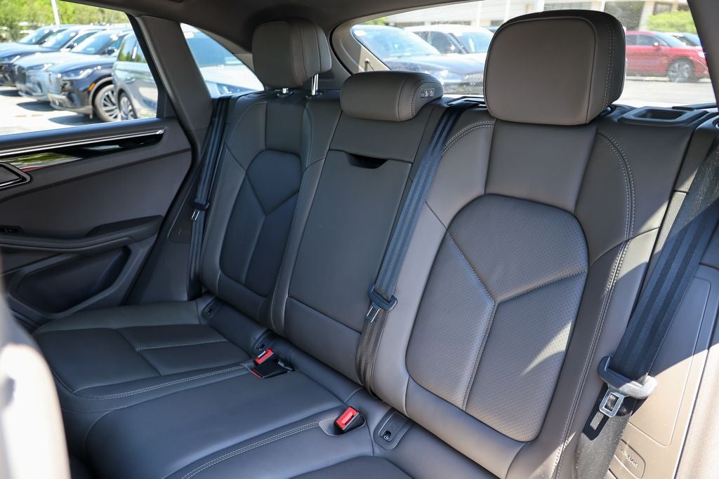 2019 Porsche Macan S
