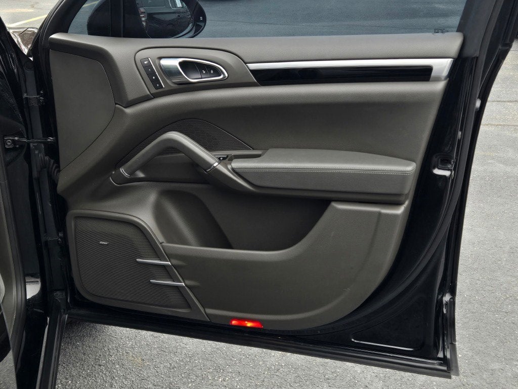 2017 Porsche Cayenne E-Hybrid S