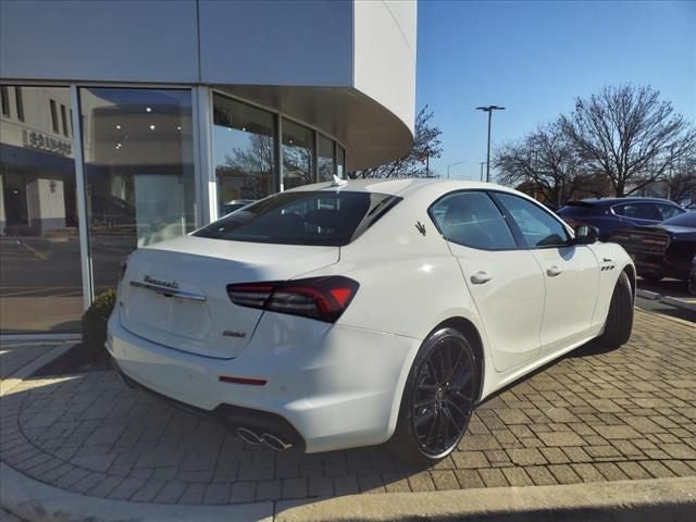 2024 Maserati Ghibli Modena