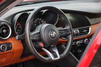 2020 Alfa Romeo Giulia Base