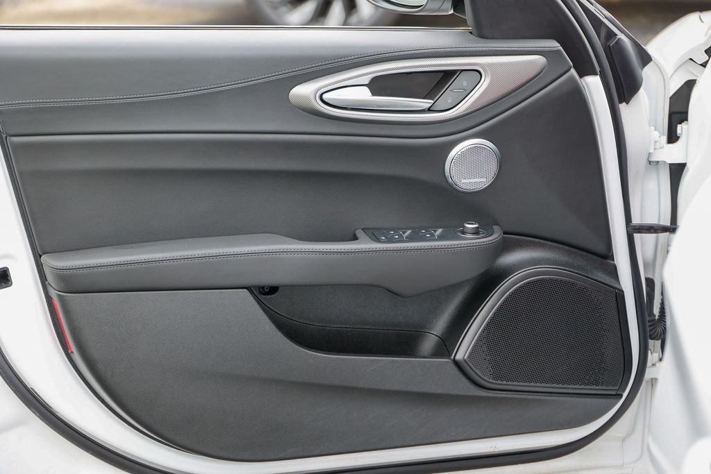 2024 Alfa Romeo Giulia Veloce
