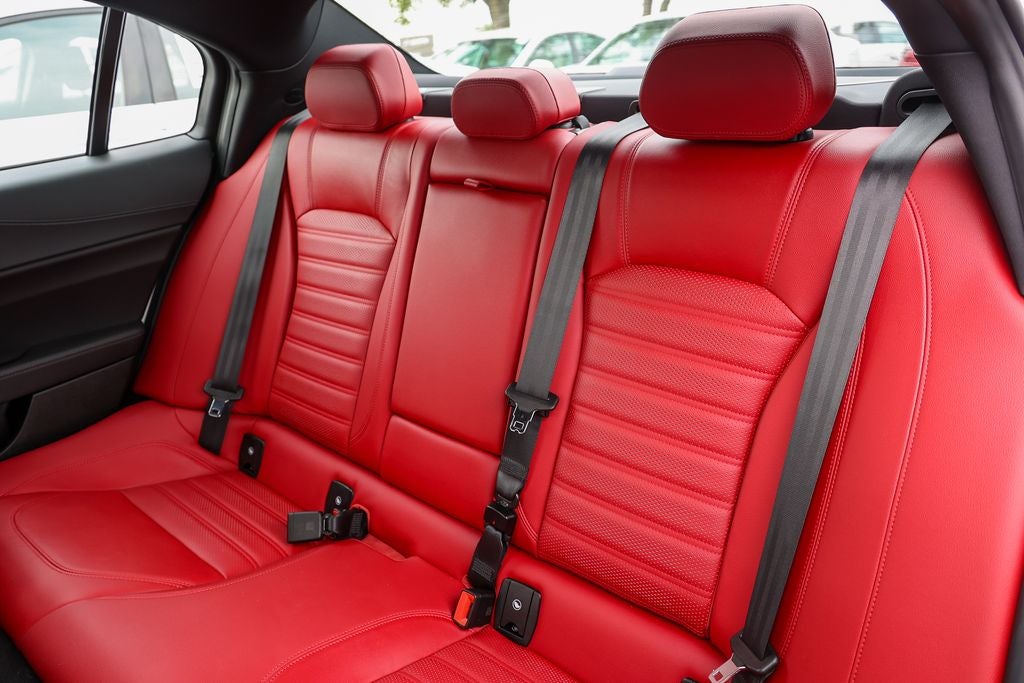 2024 Alfa Romeo Giulia Veloce