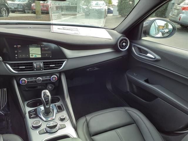 2024 Alfa Romeo Giulia Ti