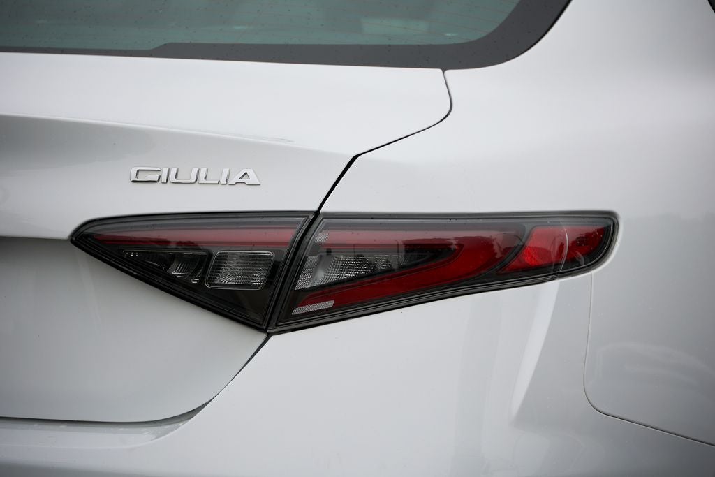 2024 Alfa Romeo Giulia Ti