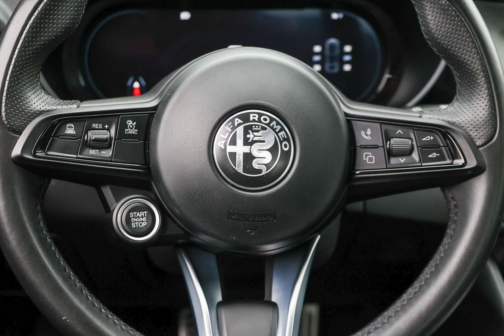 2024 Alfa Romeo Giulia Ti