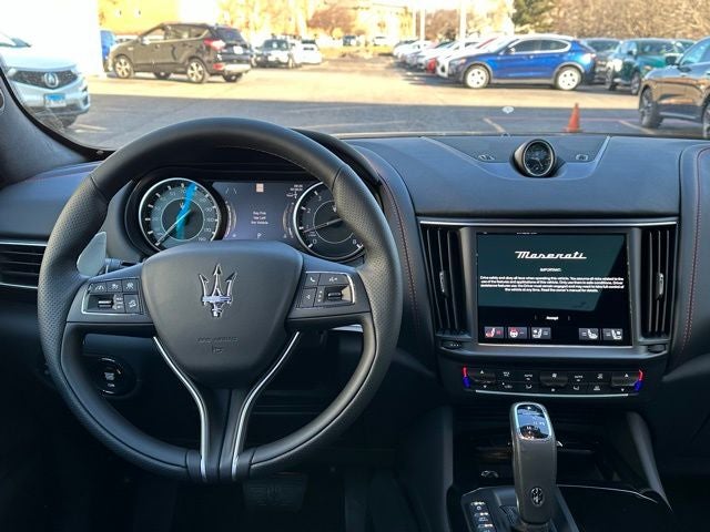 2024 Maserati Levante Modena