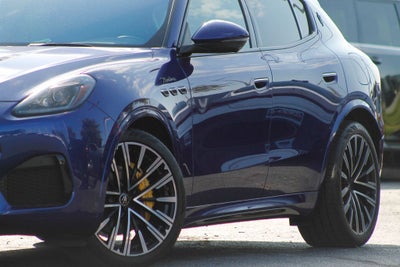 2023 Maserati Grecale Modena