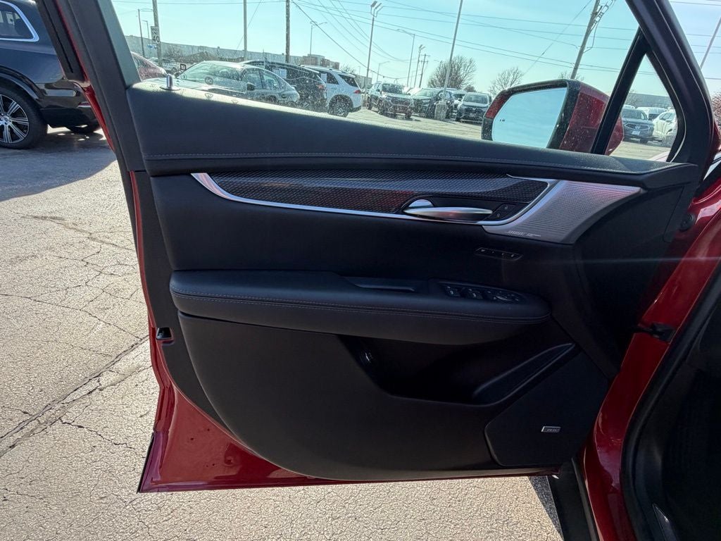 2023 Cadillac XT5 Sport