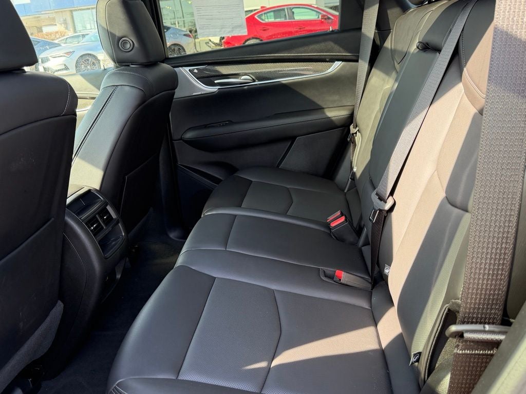 2023 Cadillac XT5 Sport