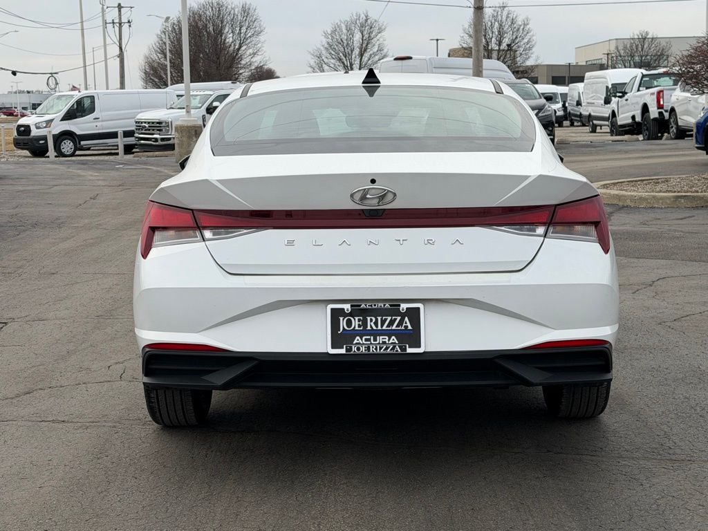 2023 Hyundai Elantra SEL