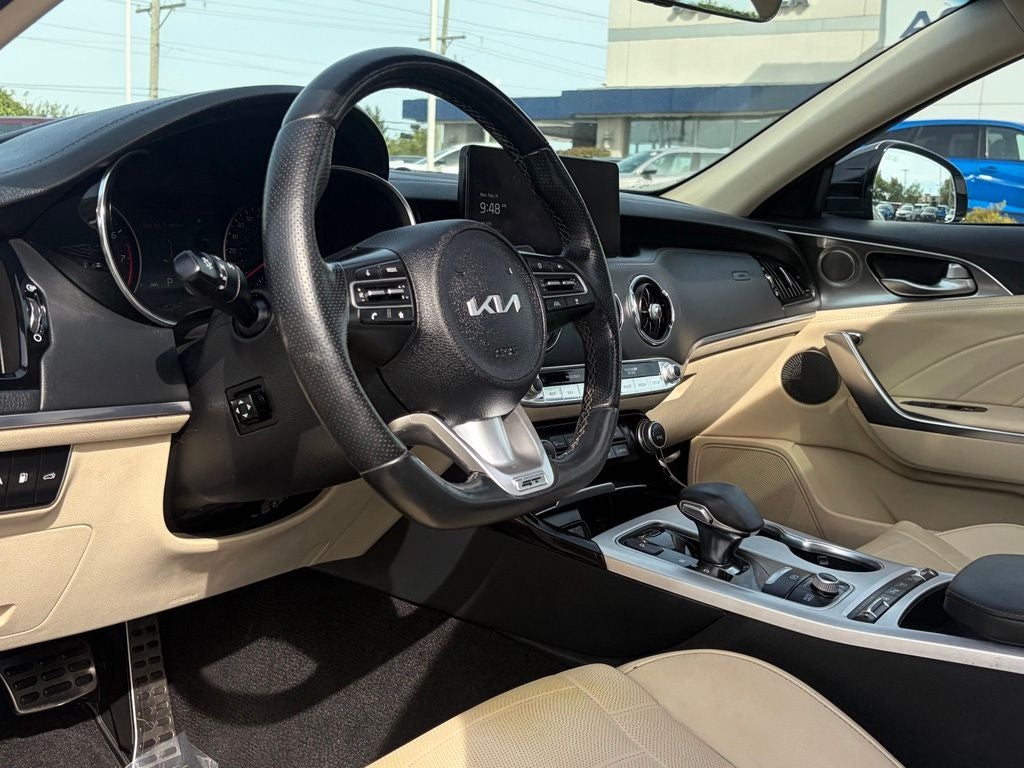 2023 Kia Stinger GT2