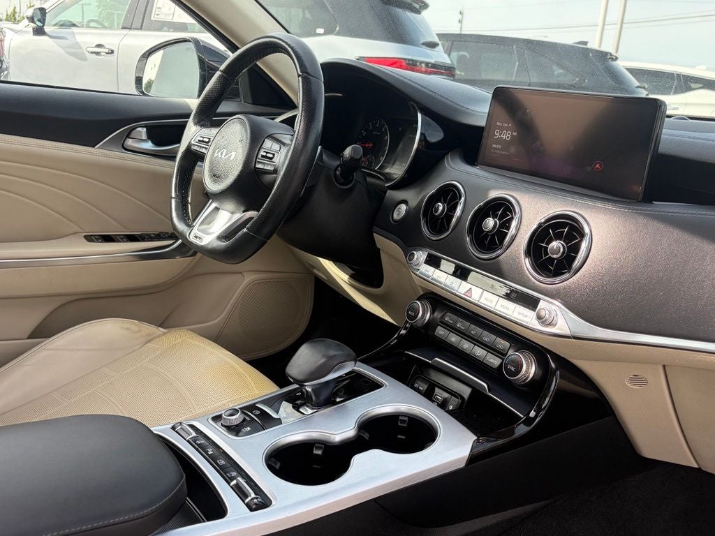 2023 Kia Stinger GT2