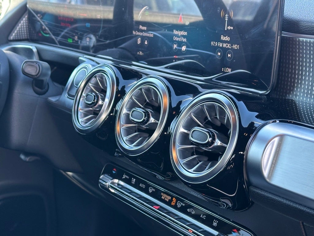 2023 Mercedes-Benz EQB 300 4MATIC®