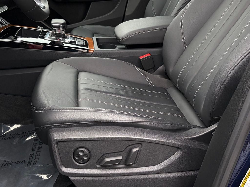 2023 Audi Q5 45 S line Premium quattro
