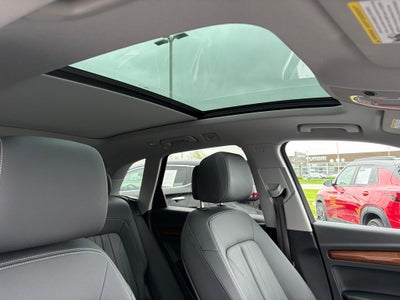 2023 Audi Q5 45 S line Premium quattro