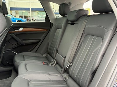 2023 Audi Q5 45 S line Premium quattro
